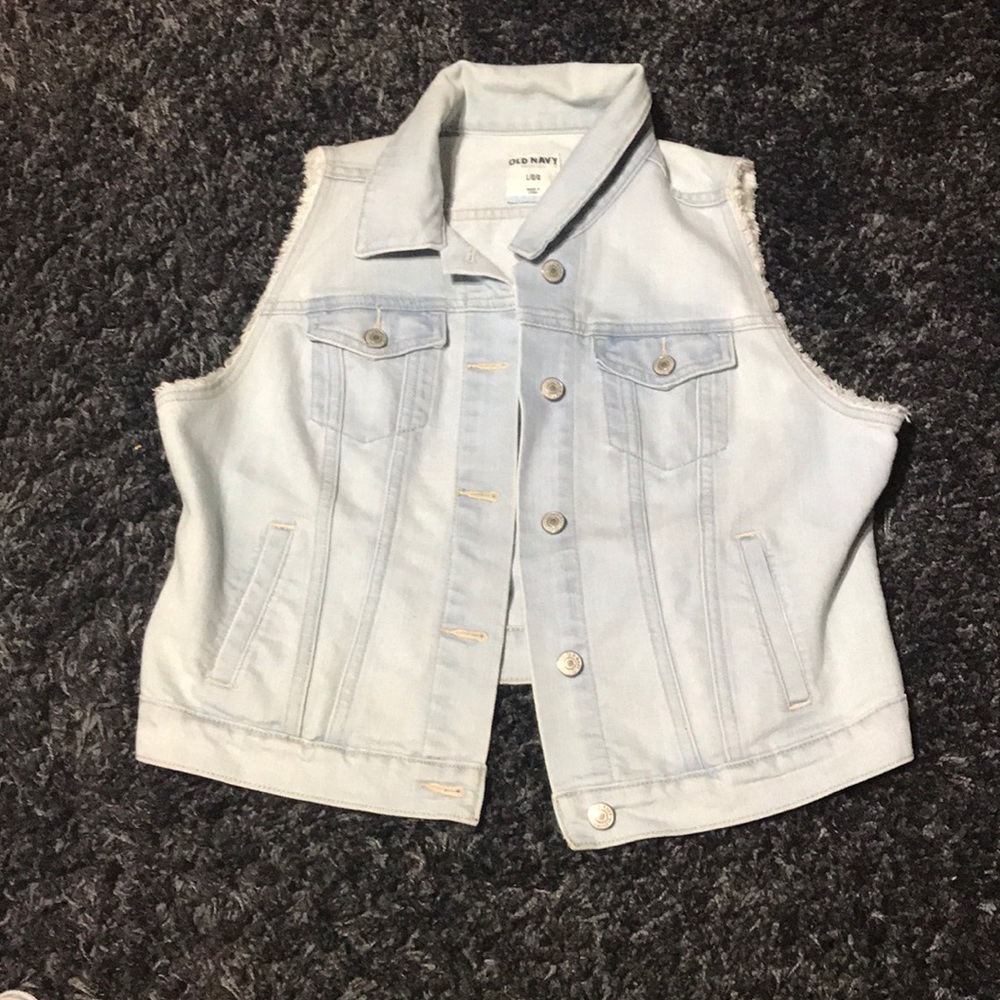 Jean vest😍💙